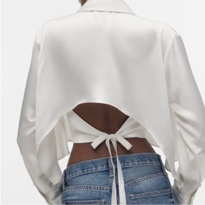 New with tag ZARA SATIN EFFECT CAPE SHIRT 0/2307/650